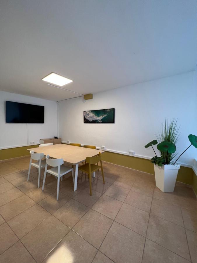 Apartamento Sona Club Tenerife Los Cristianos لوس كريستيانوس المظهر الخارجي الصورة